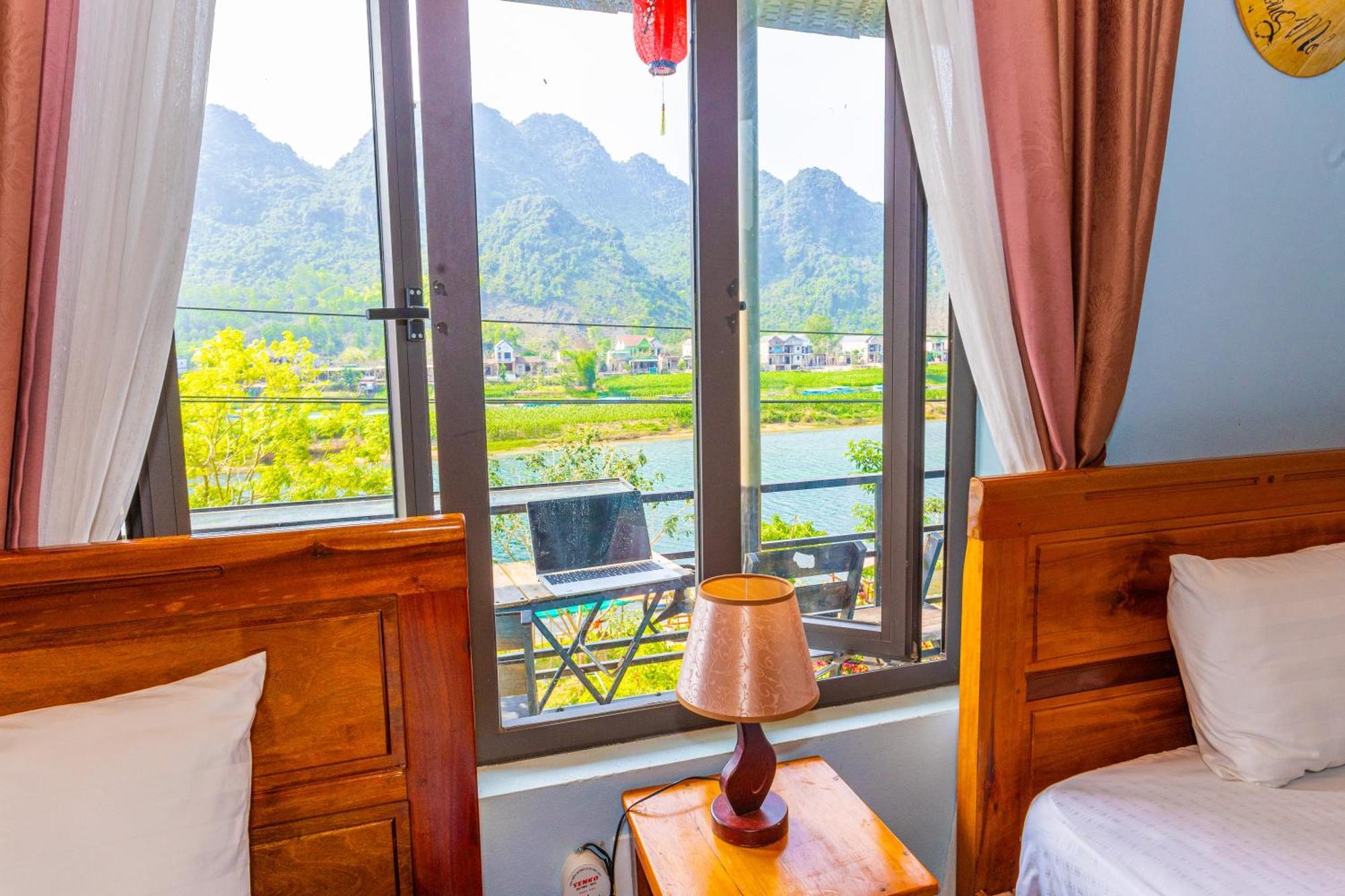 Son River Homestay Phong Nha Extérieur photo