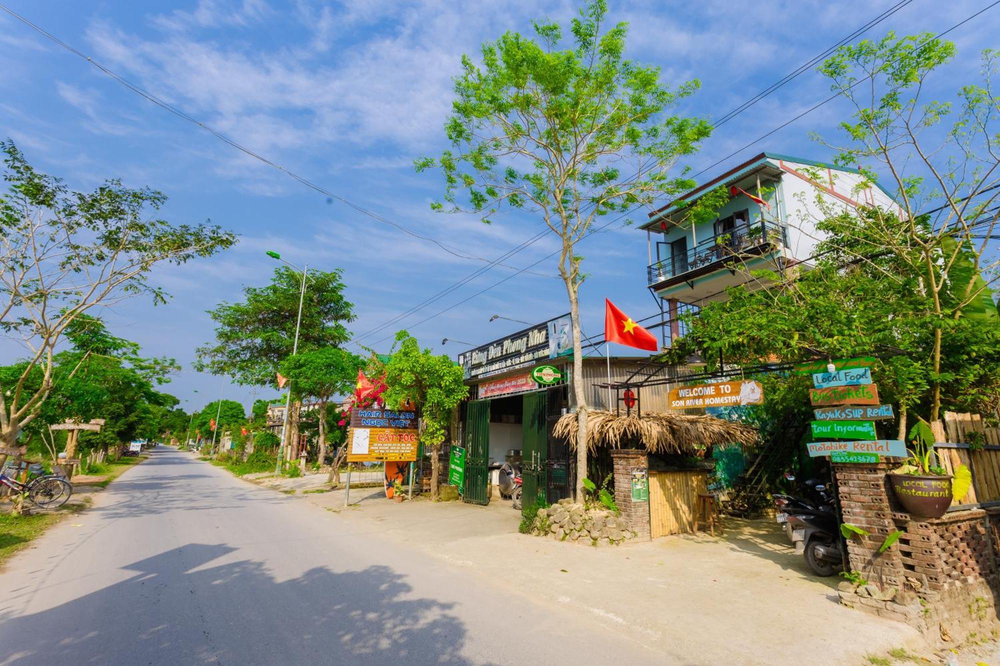 Son River Homestay Phong Nha Extérieur photo