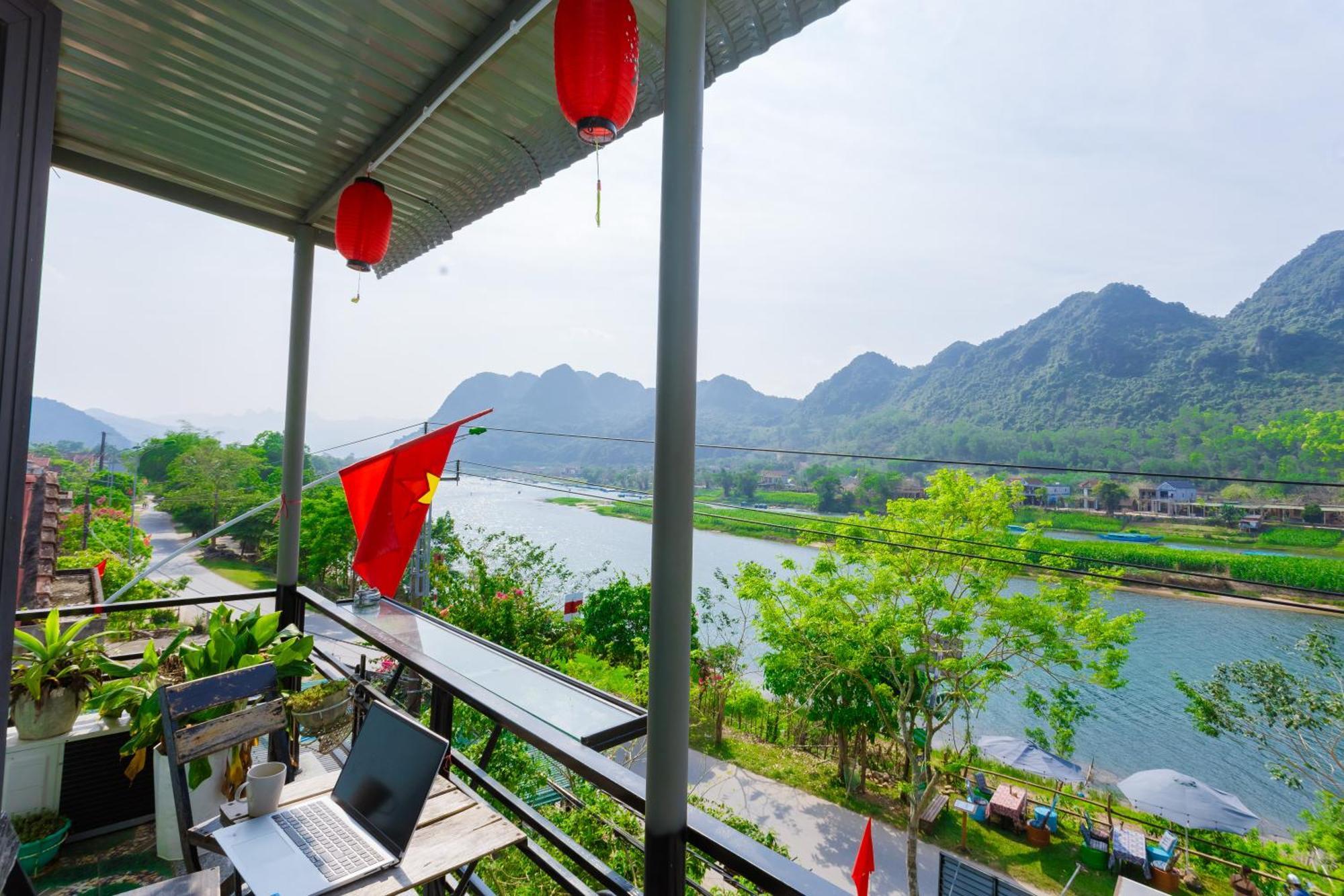 Son River Homestay Phong Nha Extérieur photo